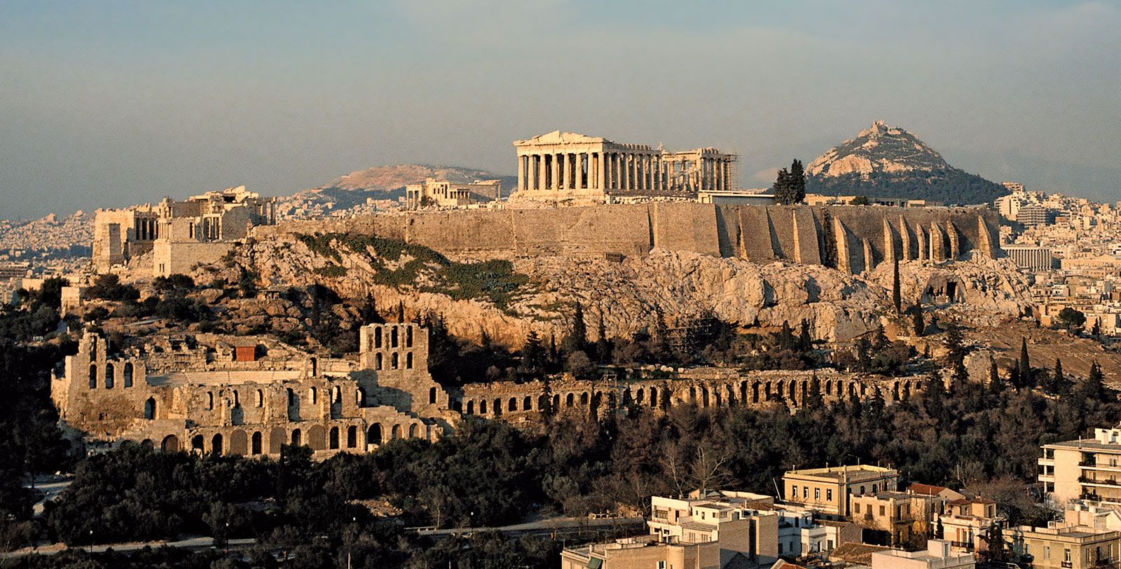 Tourism boom sparks backlash in historic heart of Athens