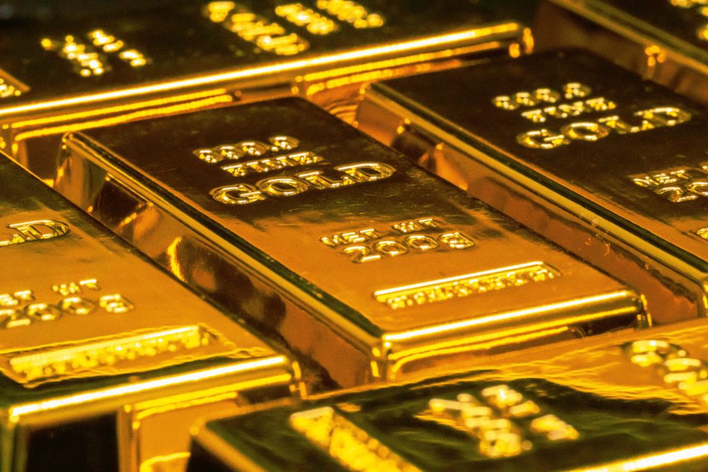 Gold Scales Four-month Peak, Silver at 14-year High